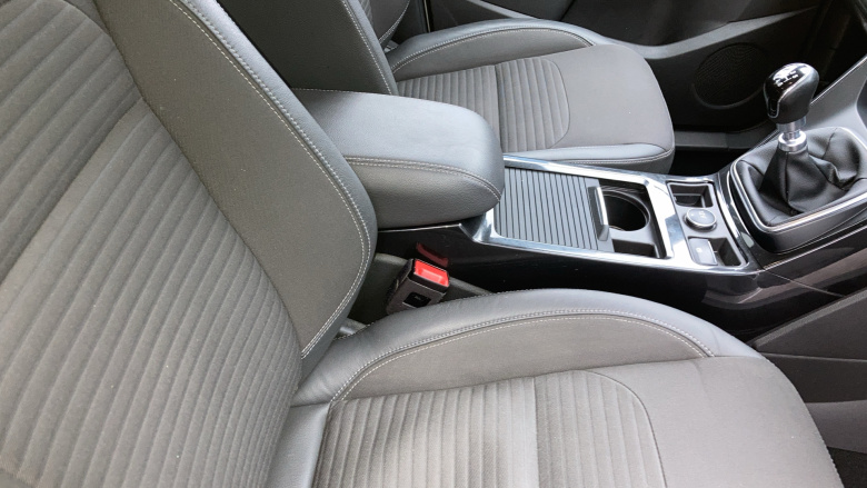 Ford Kuga 1.5 TDCi Titanium 5dr 2WD Diesel Estate